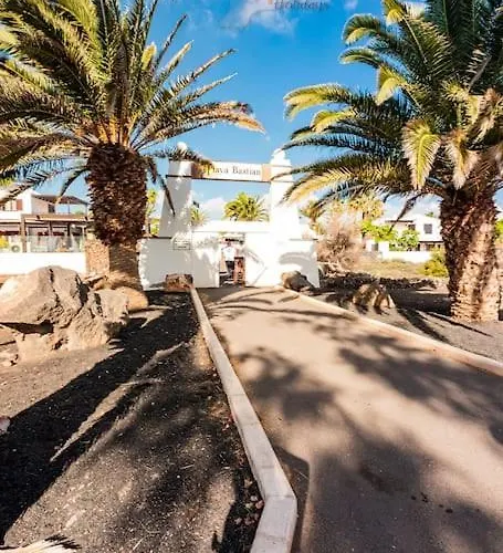 Casa Patty, Piscinas Climatizadas, Primera Linea Appartement Costa Teguise